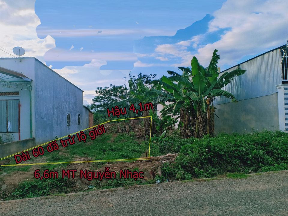 Cần bán đất đường Nguyễn Nhạc Phường Ngô Mây Diện tích 6.6 x 60m(Hậu 4,1m), đất sạch bao quy hoạch