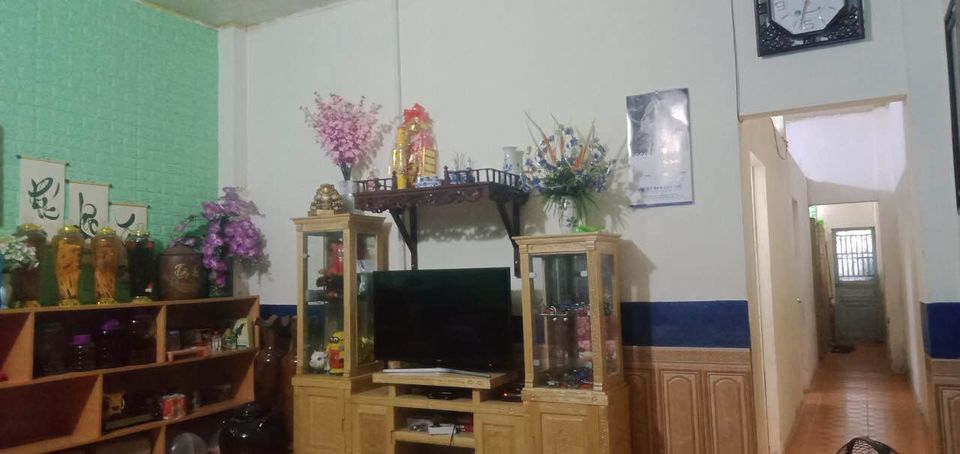 Cần bán nhà cấp 4 đẹp Ngõ 226 đường Trần Hưng Đạo, tổ 10, phường Đoàn Kết, TP Lai Châu