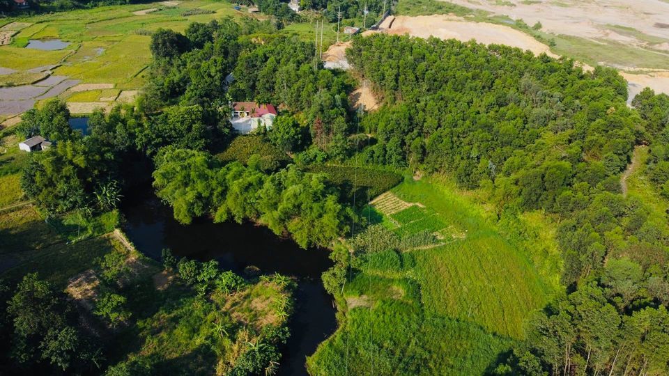 BÁN ĐẤT LƯNG TỰA NÚI CHÂN ĐẠP THỦY Tổng diện tích 1ha3 400m2 thổ cư Trung Sơn Lương Sơn