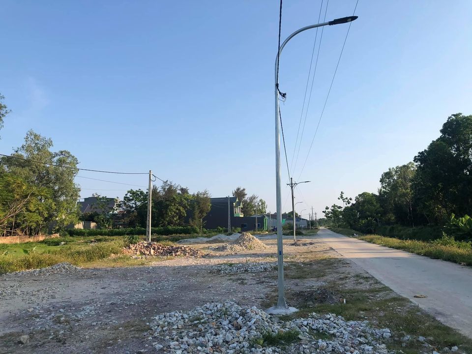 Bán Đất đấu giá Hoằng Thanh sáng 24/5/2021 Cũng 8,9tr/m2 mà đất của em cách biển 500m lại rẻ hơn