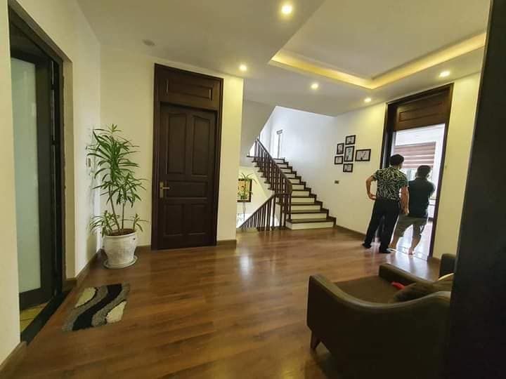 Sẵn sàng chốt lỗ căn biệt thự siêu đẹp đường Đoàn Khuê p. Kim Tân TP Lc Giá 11.xxx có TL