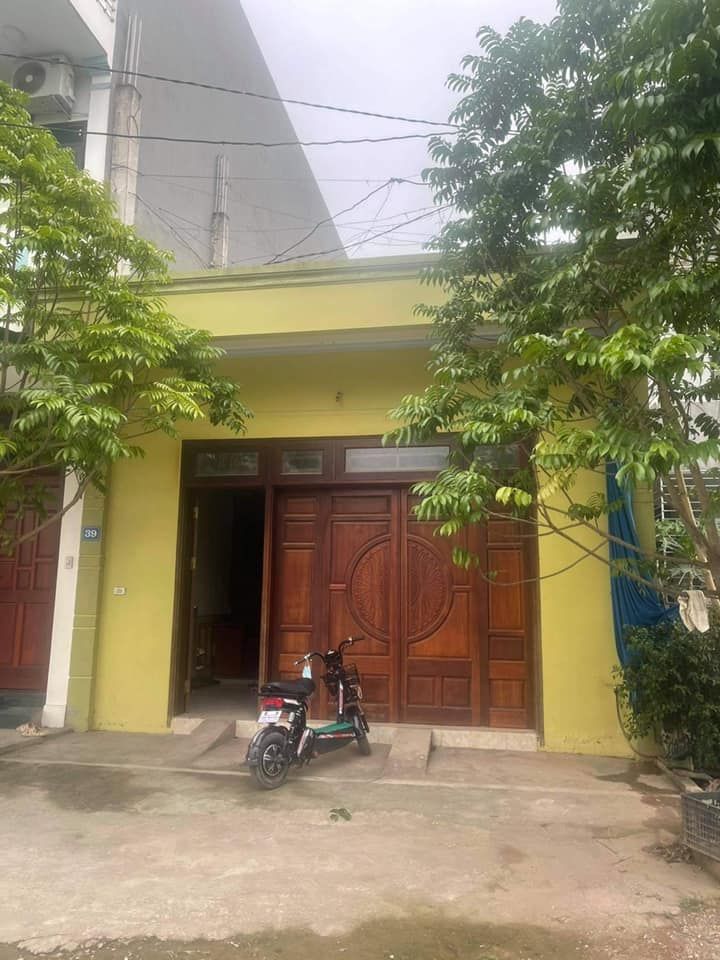 Chính chủ cần bán ngôi nhà tại tổ 6 p. Lê Hồng phong, phủ lý hướng nam, diện tích 96m, mặt 5.8m