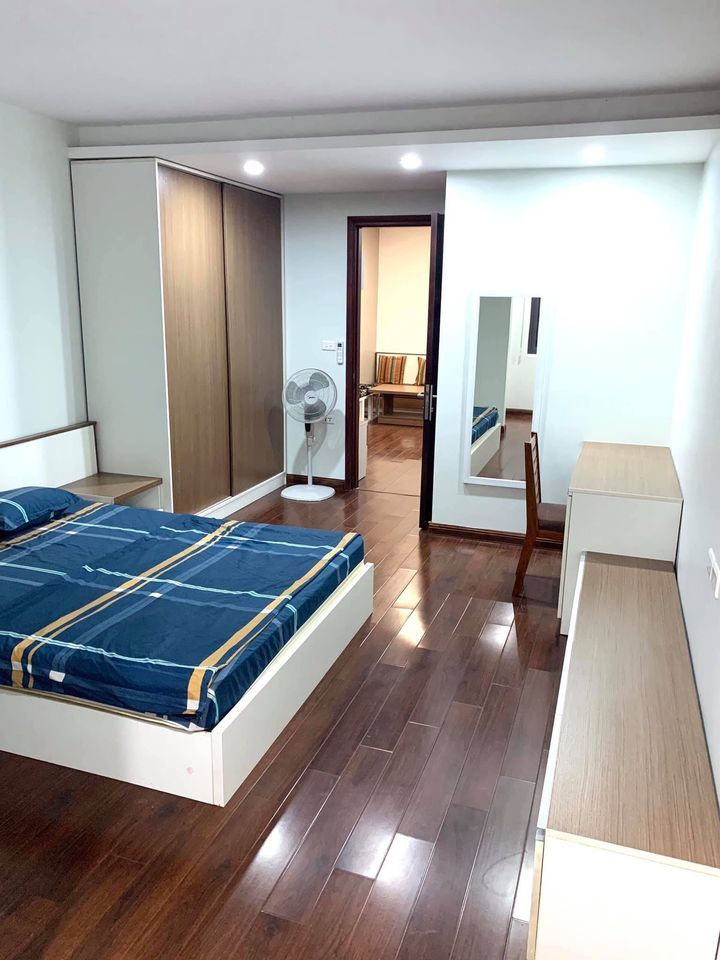 Chính chủ cho thuê căn hộ khép kín trên phố Giang Văn Minh Đội Cấn Ba Đình Hà Nội Diện tích 65m