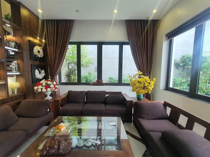 Sẵn sàng chốt lỗ căn biệt thự siêu đẹp đường Đoàn Khuê p. Kim Tân TP Lc Giá 11.xxx có TL