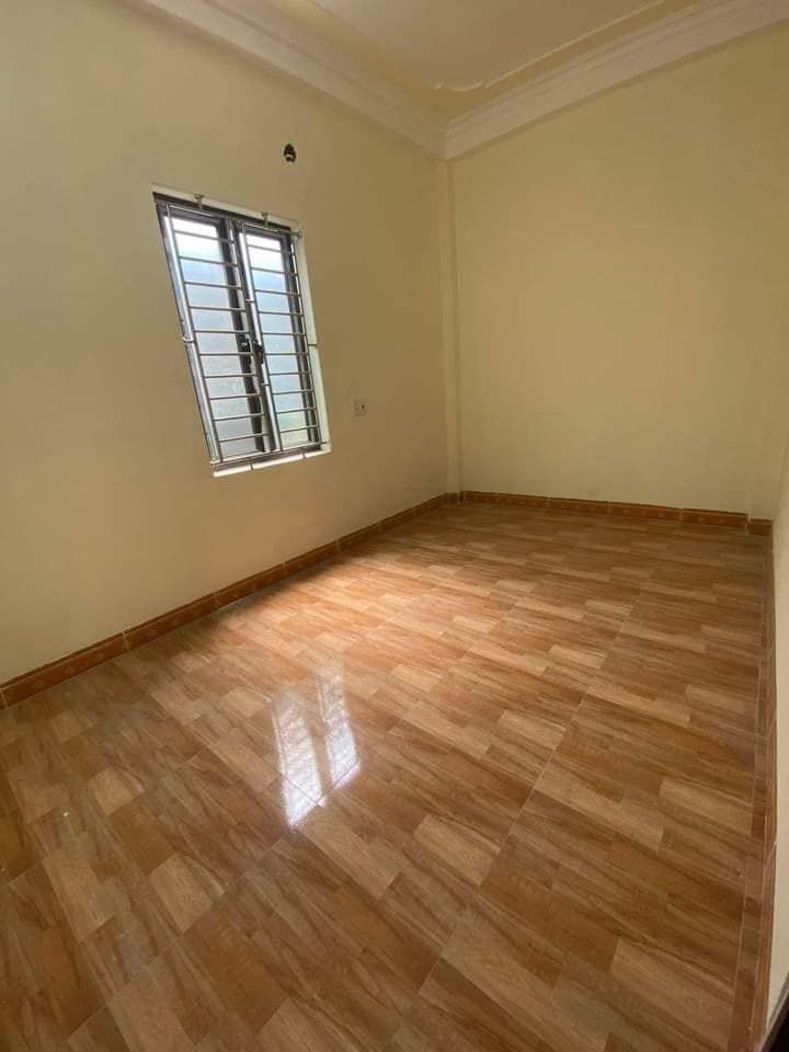 Chính chủ gửi bán căn nhà 3 tầng ngõ đường Nguyễn Bính, Nam Định