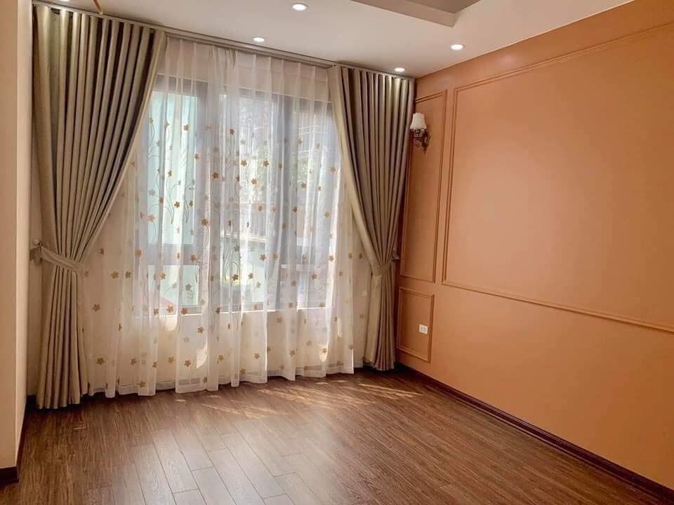 Nhỉnh 1 Tỷ 30m2 Hộ Khẩu Hai Bà Trưng.Nhà phố Trương Định,MT 4m, gần chợ Mơ.Nhà Gần Phố 3 Mặt thoáng