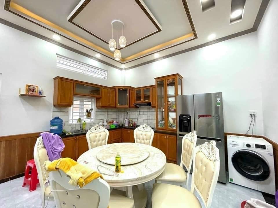 BÁN NHÀ 02 LẦU MỚI ĐẸP KHU DÂN CƯ QUÂN BÁO ĐỐI DIỆN CHỢ BÀ BỘ, LONG TUYỀN, BÌNH THUỶ