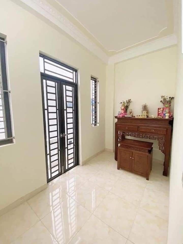 Bán nhà 3 tầng gần hồ An Trạch, ô tô đỗ cửa, diện tích 50m2, hướng tây tt Giá 1 tỷ 400 tr