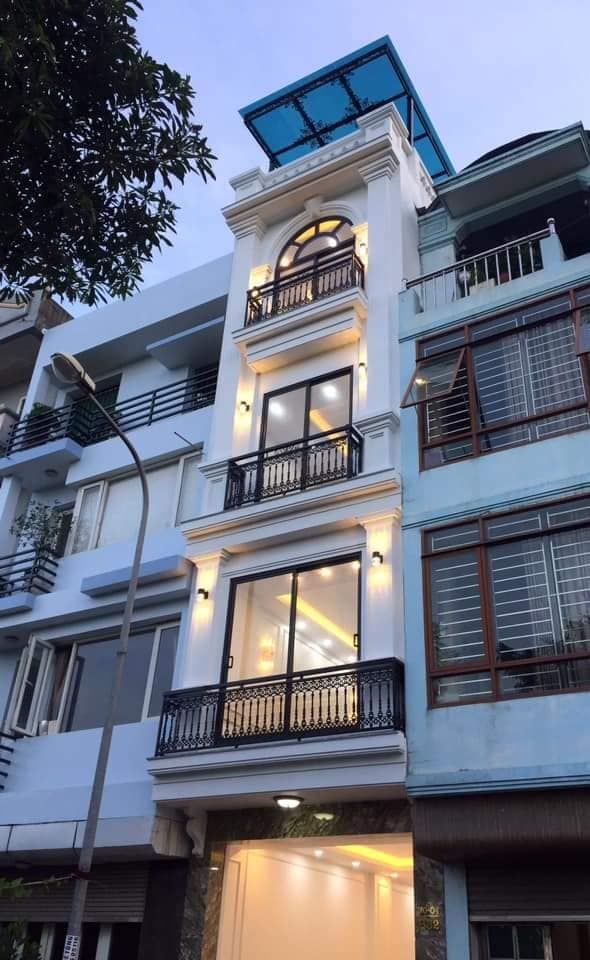 Bán Nhà đep tai đinh cư giang biên gara ô tô wiew đẹp
