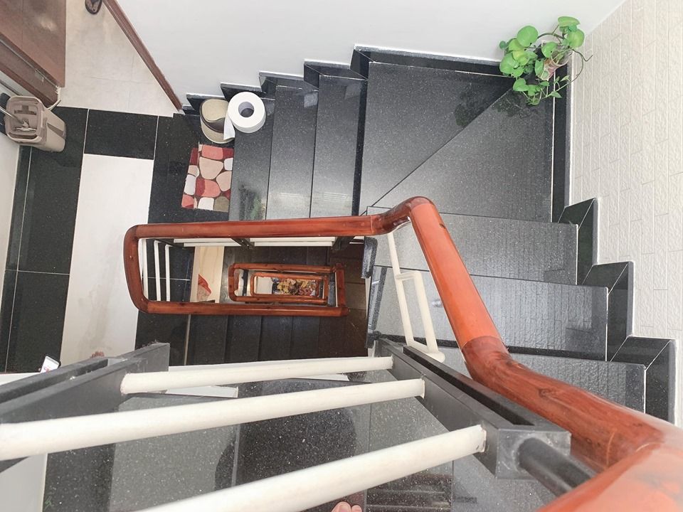 NHÀ MẶT TIỀN ĐƯỜNG CÔNG CHÚA NGỌC HÂN, QUẬN 11, 5 LẦU FULL NỘI THẤT, CHỈ 6.8 TỶ