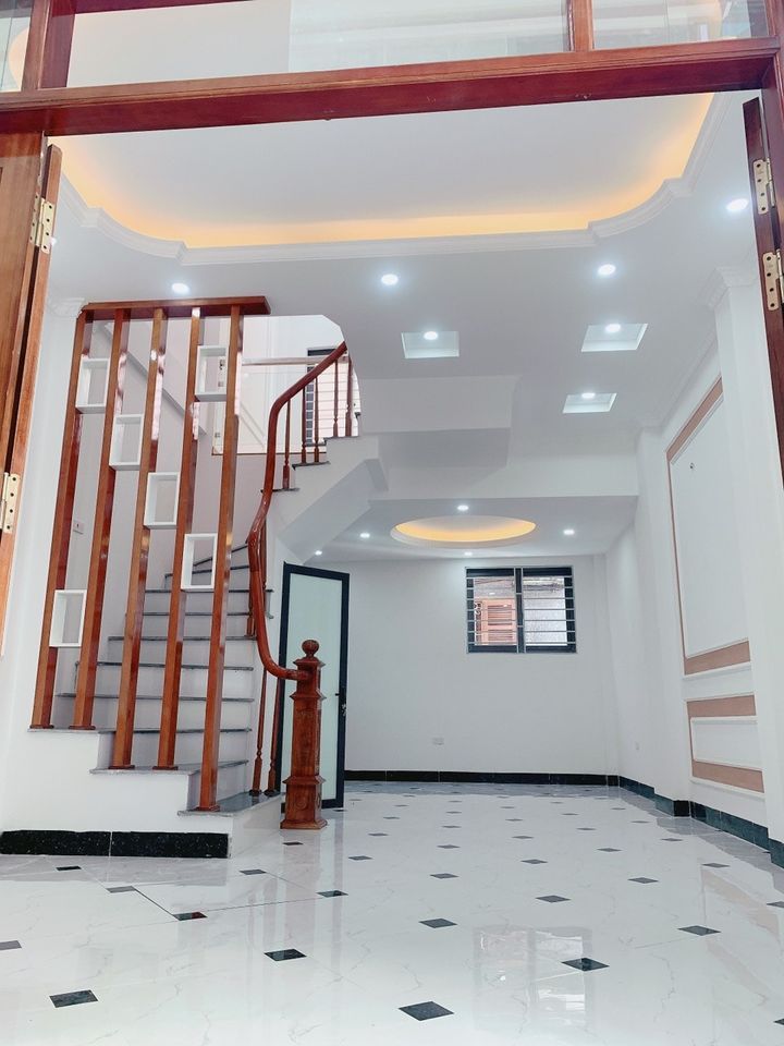Bán Nhà 4 tầng Tu Hoàng Phương Canh Nam Từ Liêm Diện tích 34m² Nhà 2 mặt tiền Đối diện ĐH CN