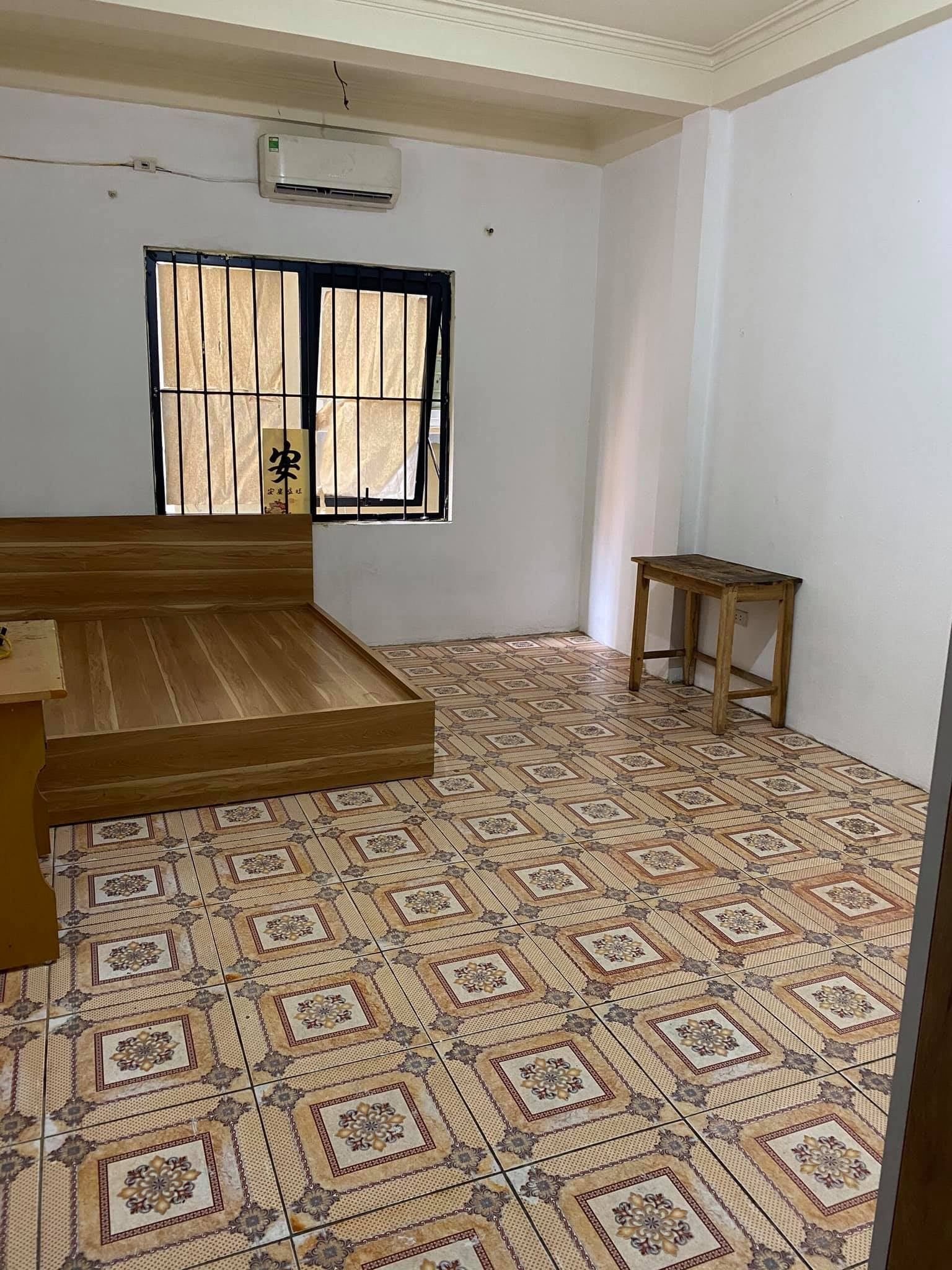 CHÍNH CHỦ CHO THUÊ TẠI ngõ 20 Nguyễn Chánh Phòng khép kín, full đồ giường, tủ, điều hoà, nóng lạnh