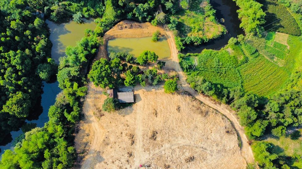 BÁN ĐẤT LƯNG TỰA NÚI CHÂN ĐẠP THỦY Tổng diện tích 1ha3 400m2 thổ cư Trung Sơn Lương Sơn
