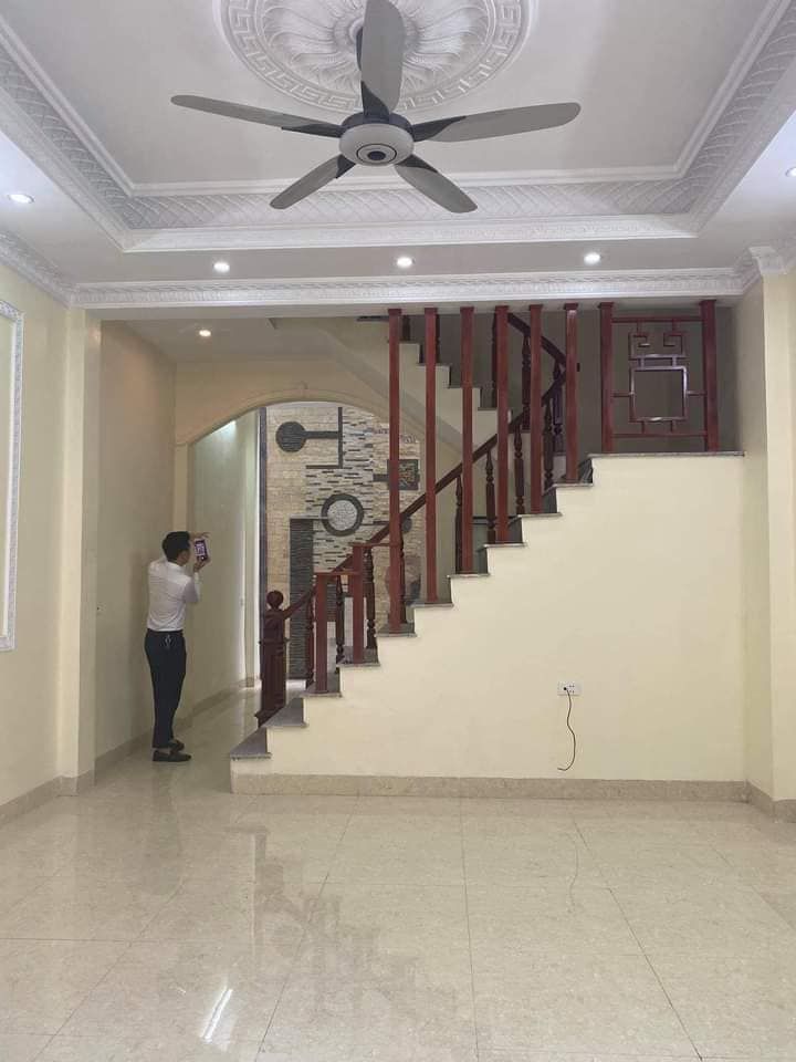 Chính chủ gửi bán căn nhà 3 tầng ngõ đường Nguyễn Bính, Nam Định