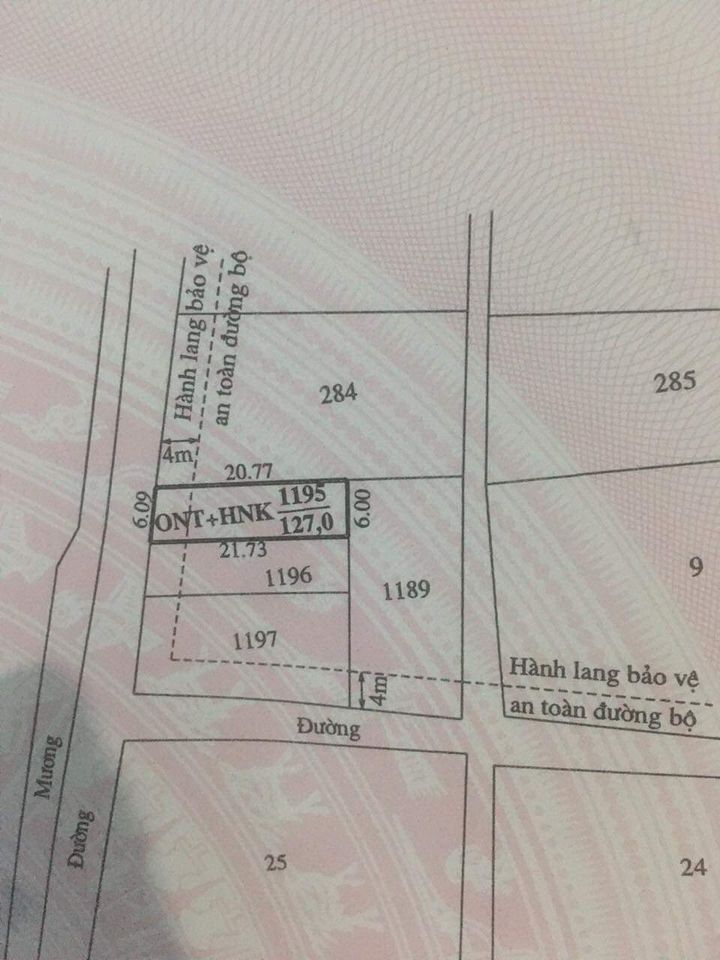 Cần ra đi lô đất thôn long bình 2 , xã an hải , huyện Ninh phước, từ nam miền trung chạy vào 300m