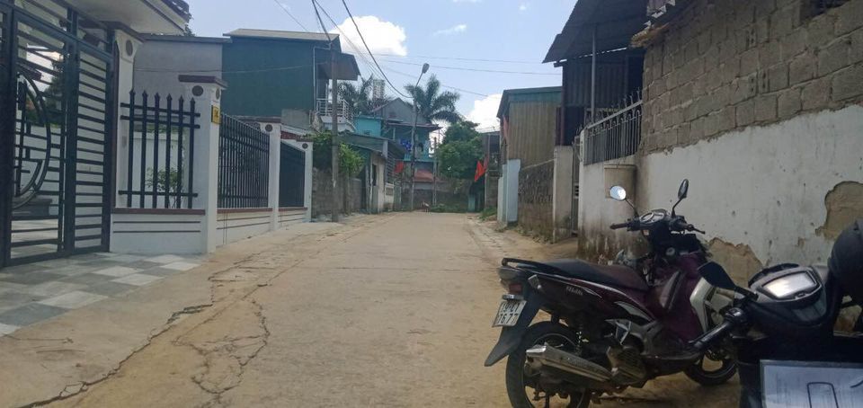 Cần bán nhà cấp 4 đẹp Ngõ 226 đường Trần Hưng Đạo, tổ 10, phường Đoàn Kết, TP Lai Châu