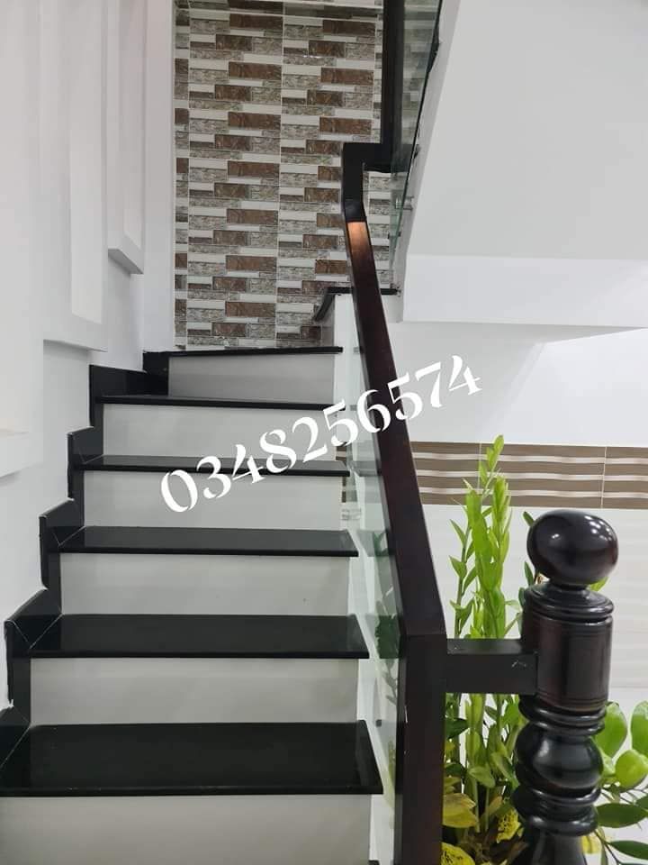 BÁN GẤP NHÀ P3 Q8. PHẠM THẾ HIỂN. HẺM TRƯỚC NHÀ 6M. SỔ HỒNG RIÊNG. GIÁ RẺ ĐẦU TƯ LỢI NHUẬN CAO