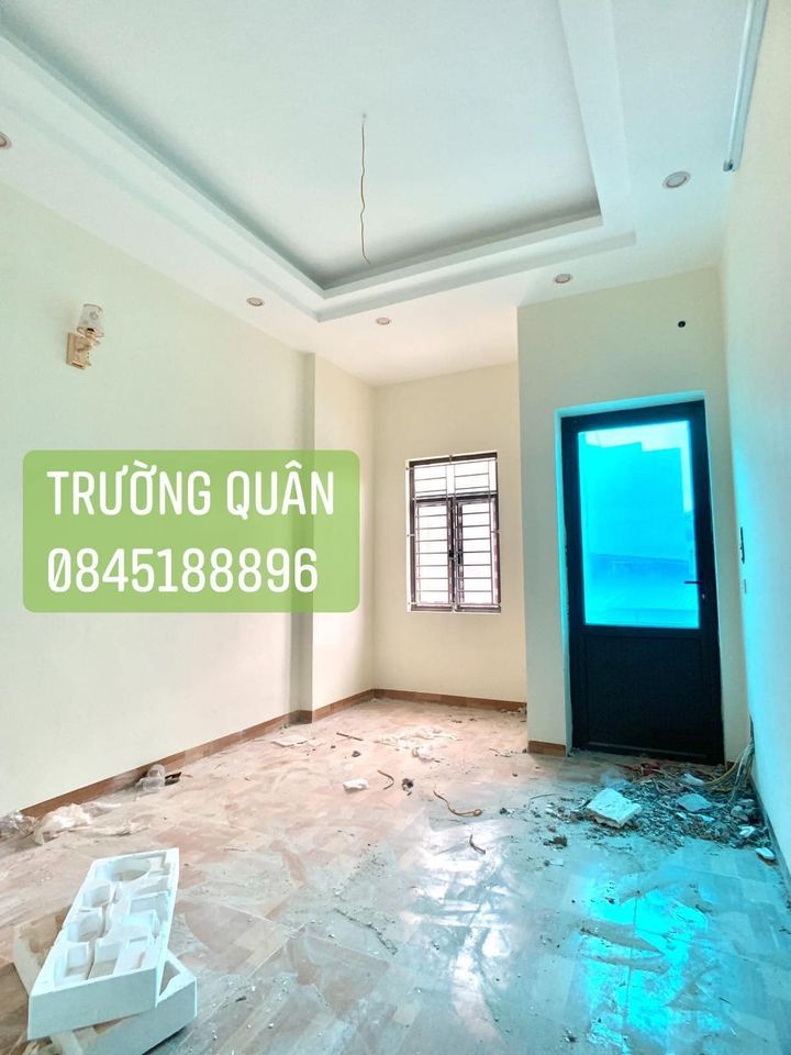 Bán nhà 61㎡ sân cổng Nguyễn Bính Văn Cao Ngõ nông rộng ngay gần đường, thiết kế sân trước sân sau