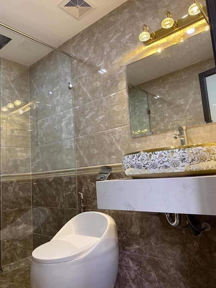 BÁN NHÀ MỚI HOÀNG NHƯ TIẾP LONG BIÊN Diện tích 50m2-mt:7m -5 tầng Nhà mới vừa hoàn thiện xong
