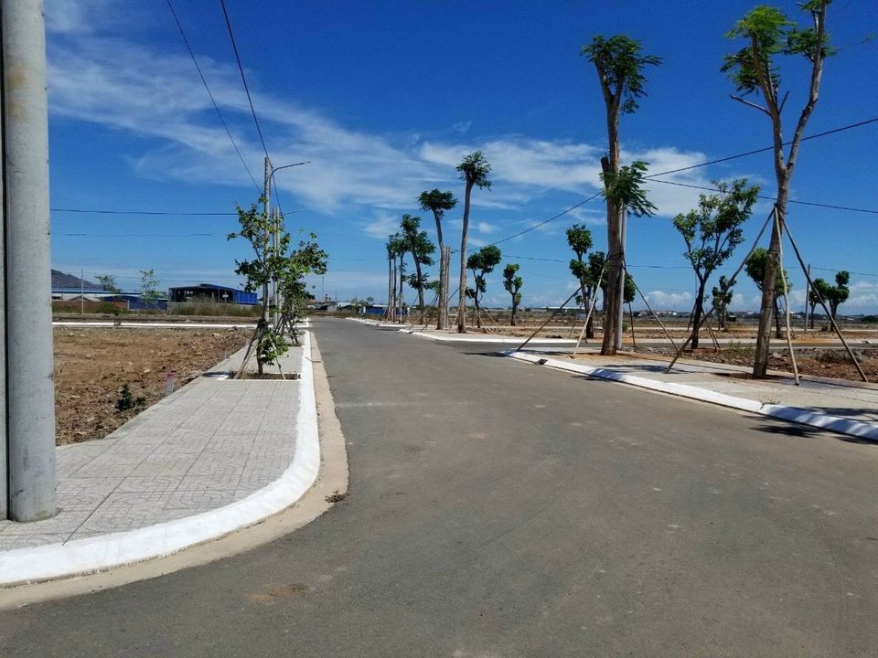BÁN GẤP LÔ ĐẤT CHÍNH CHỦ, SỔ RIÊNG, GIÁ 1,65 TỶ, DT44A, BÀ RỊA-VŨNG TÀU