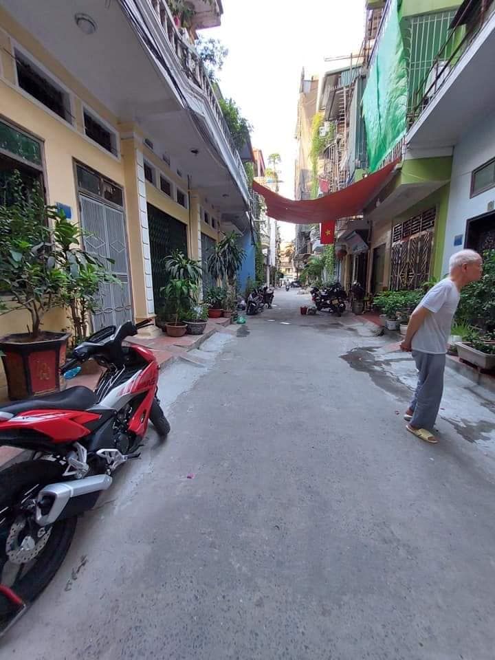 BÁN NHÀ 6 TẦNG DT 50M TRUNG TÂM QUẬN HÀ ĐÔNG KINH DOANH ĐƯỜNG TRƯỚC NHÀ 2 Ô TÔ TRÁNH