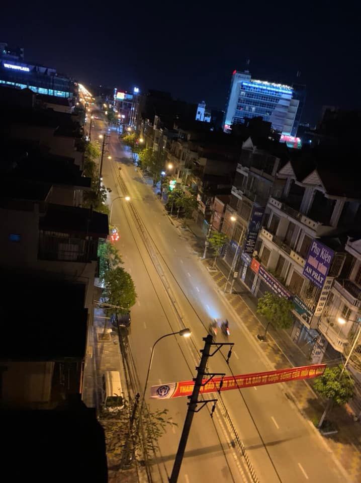 Bán Nhà 3 tầng Lô góc mặt đường Trần thái tông Gần chợ booo thái bình