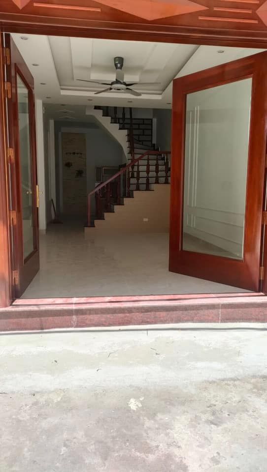 CC bán nhà 4 tầng P.Quang Trung Thái Bình 4-5 pn 3vs 1 phòng thờ 1 sân phơi 1 ban công DT 46m