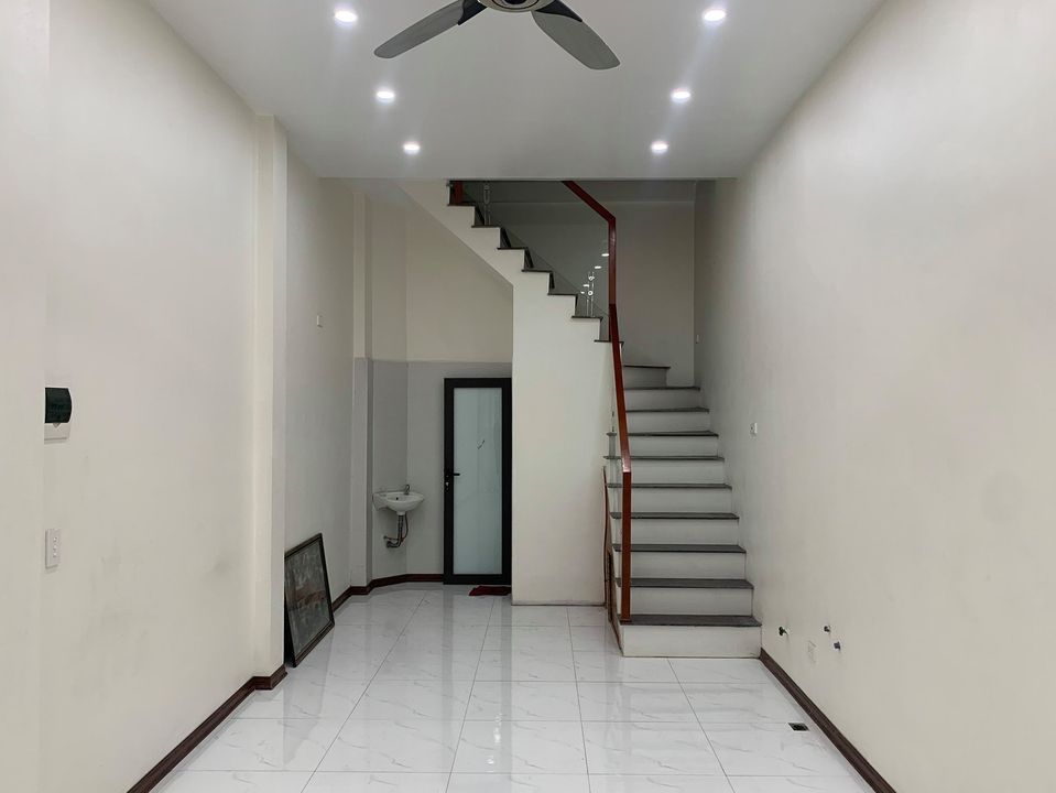 Bán nhà 3 tầng mặt đường TRẦN KHÁNH DƯ Thái Bình kd buôn bán sầm uất cách đườngTRẦN HƯNG ĐẠO 10m