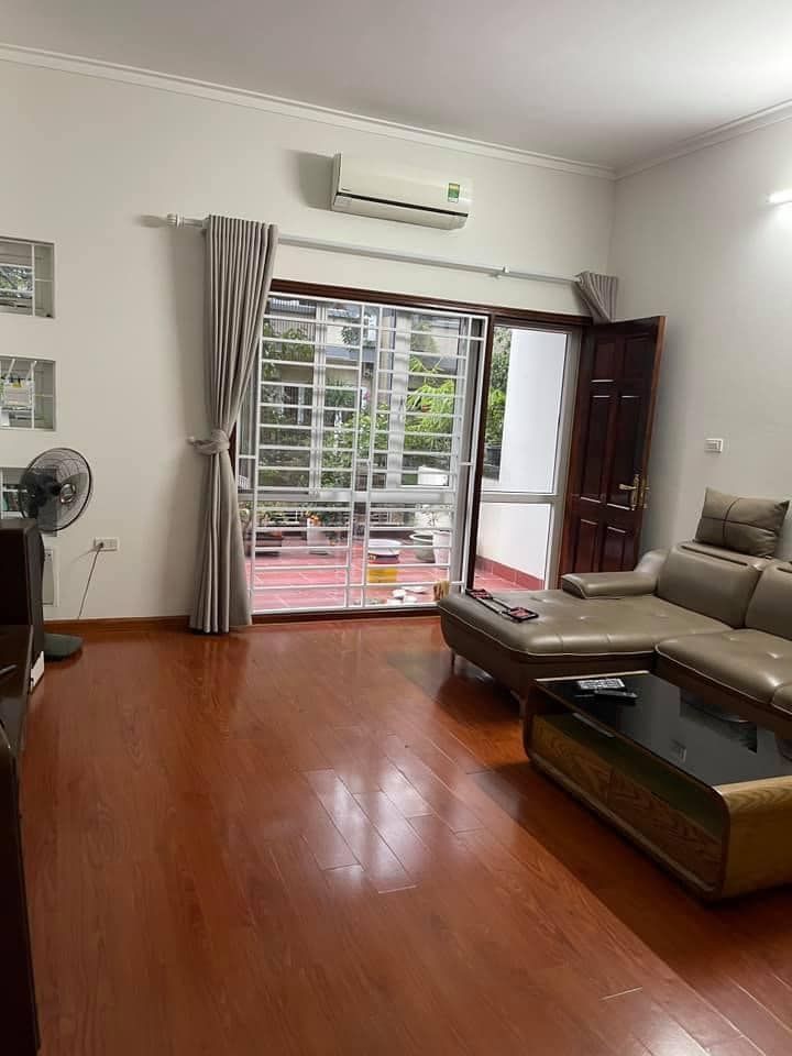 Cần bán nhà phân lô vỉ hè 50mx4 tầng Mặt tiền 5m tại kiến hưng hà đông Nhà thiết kế kiên cố