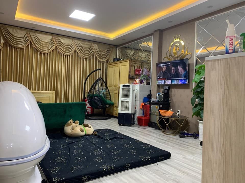 Bán Nhà 3 tầng Lô góc mặt đường Trần thái tông Gần chợ booo thái bình