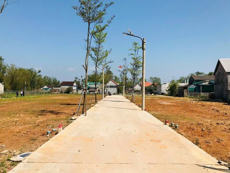 ĐẤT NỀN GẦN CAO TỐC LA SƠN CAM LỘ GẦN CHỢ PHIÊN CÁCH 500M