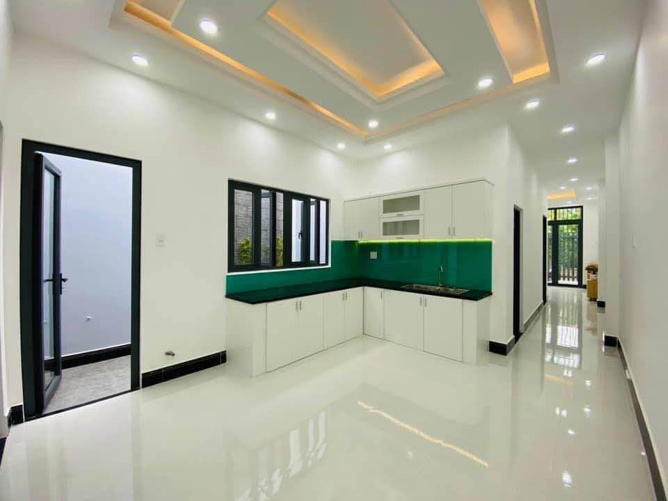 Tìm chủ cho căn nhà Xinh mới hoàn thiện Mặt tiền đường 13m, cách đường Quang Trung 150m.