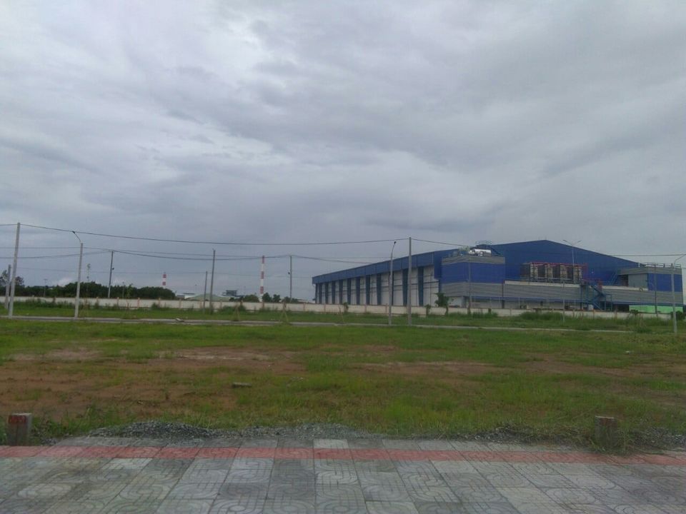 CẦN BÁN GẤP ĐẤT NỀN GẦN CHỢ ĐẦU MỐI NÔNG SẢN Mặt tiền Quốc Lộ 91C Gần cụm KCN Massan
