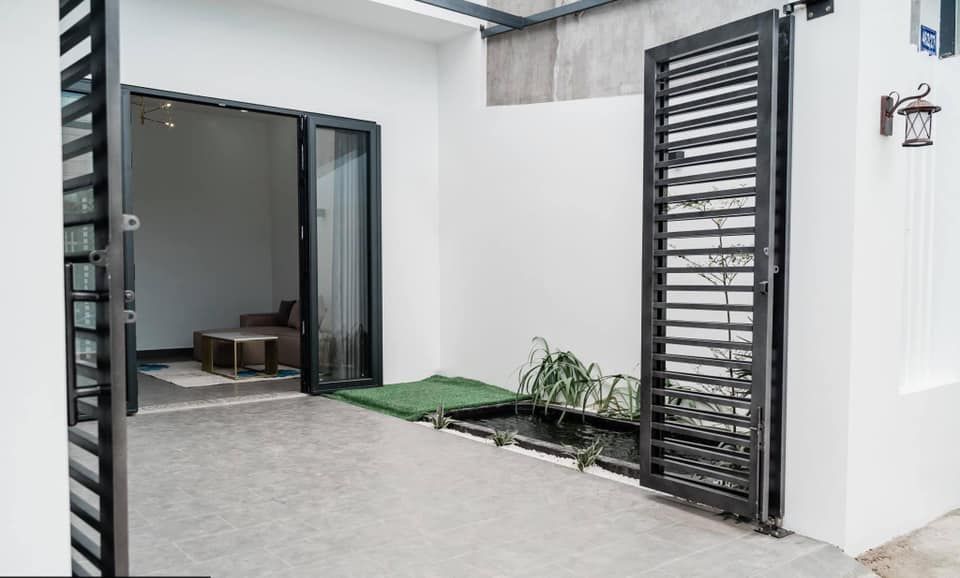 BÁN NHÀ TRỆT HẺM OTO QUAY ĐẦU đường Lê Hồng Phong Sóc Trăng THIẾT KẾ ĐƠN GIẢN HIỆN ĐẠI