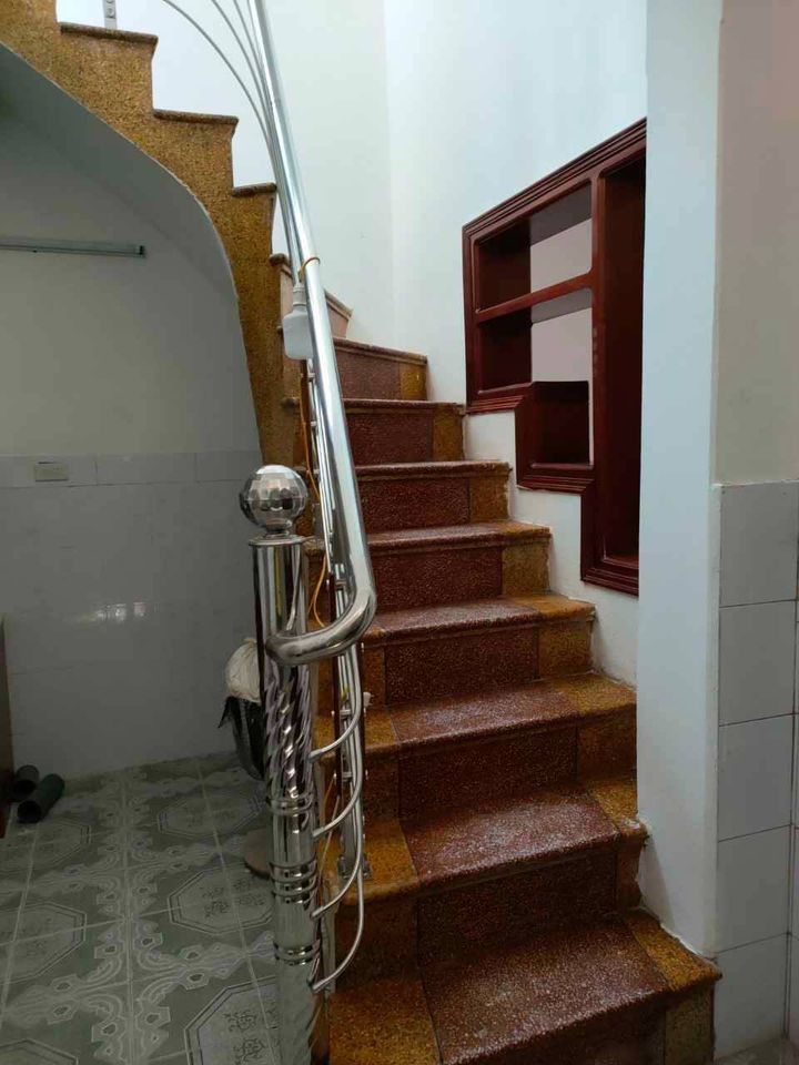 Do nhu cầu chuyển đổi, gia đình tôi cần bán nhà chính chủ phường Kỳ Bá, TPTB Diện tích 51.2 m2