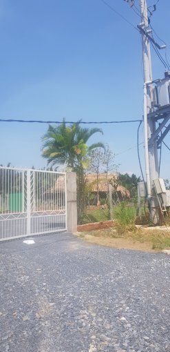 Cần bán nhà vườn nghỉ dưỡng tại xã Long Thới, Nhà Bè DT 1100m2, giá 4.2 tỷ