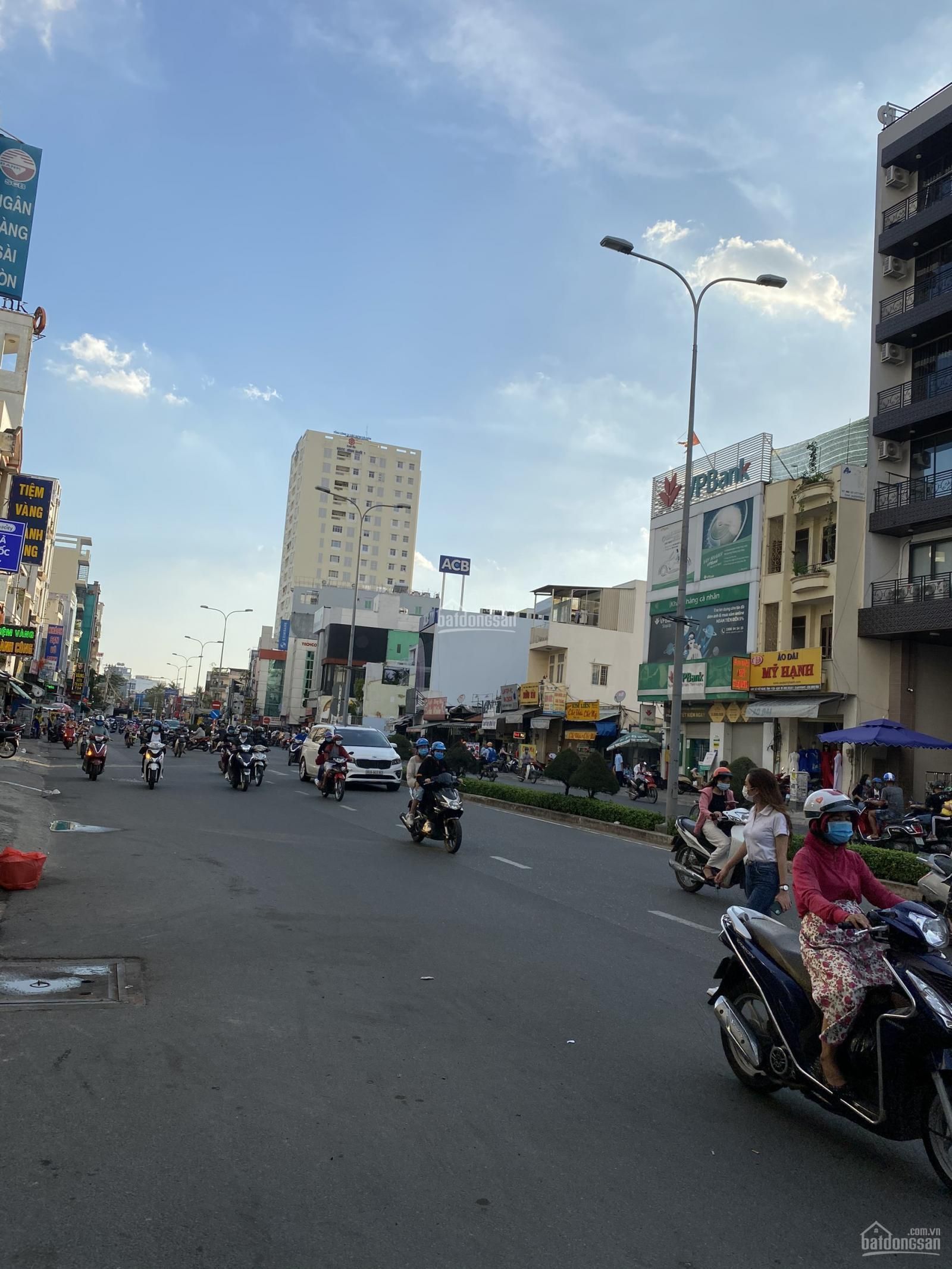 BÁN NHÀ XÔ VIẾT NGHỆ TĨNH, PHƯỜNG 26 QUẬN BÌNH THẠNH, TP HCH,