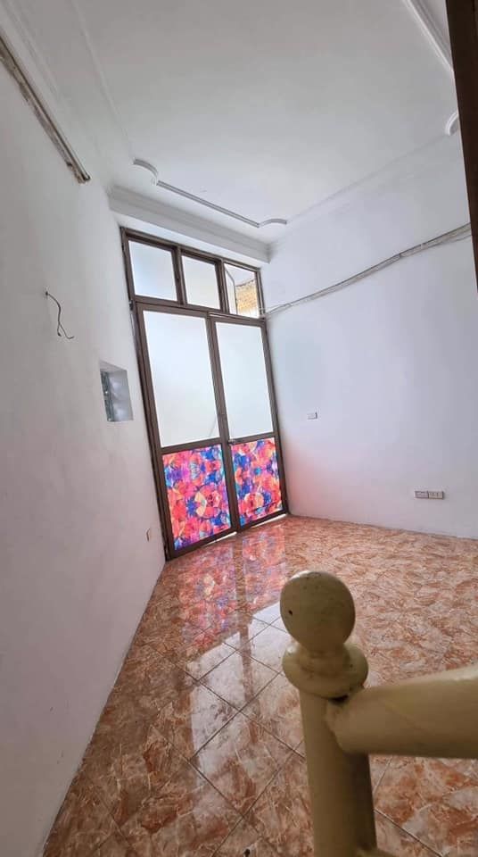 Bán nhà Ngõ 168 Hào Nam 35m,3 tầng 2.9 tỷ Đống Đa