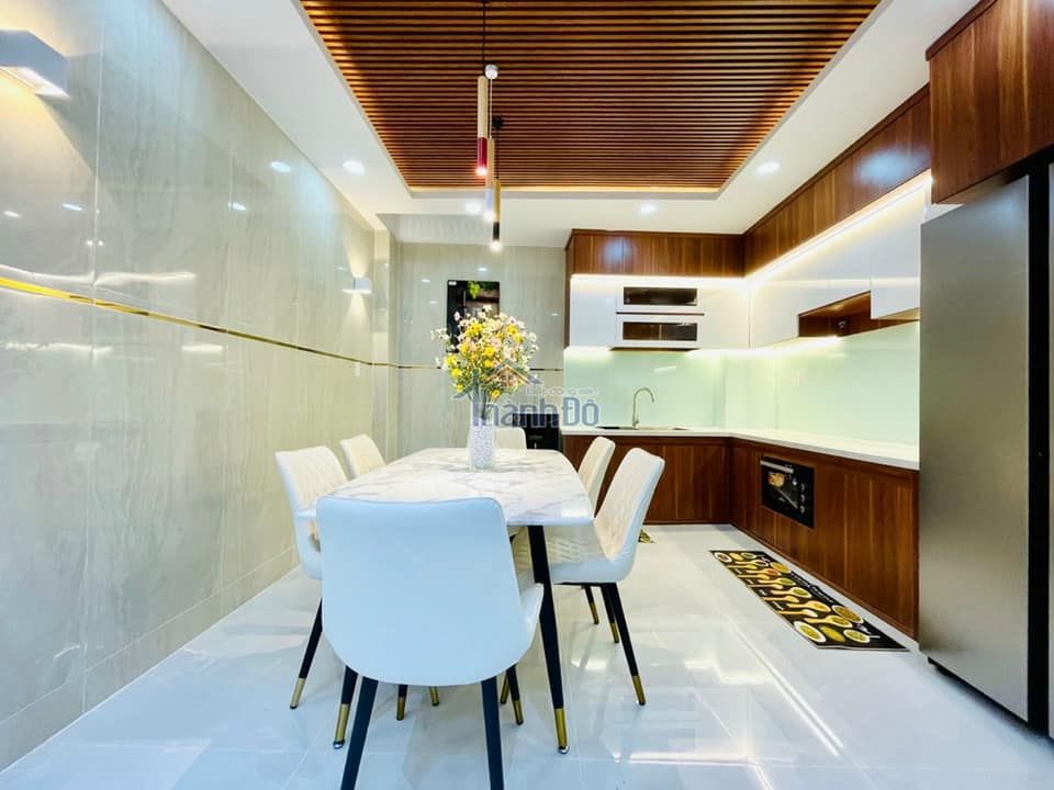 Bán căn nhà đường số 1 phường 11 Gò Vấp, Diện Tích 4+13 Vị trí Víp hẻm thông xe hơi