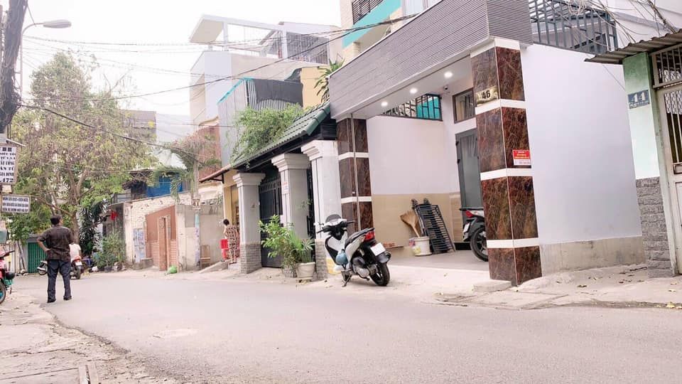 Bán Nhà Căn góc 2 Mặt Tiền Ngô Đức Kế, P.12, Q. Bình Thạnh Diện tích 4,4m x 13m DTCN 55.2m2