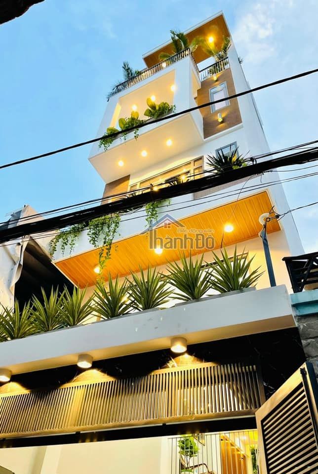 Bán căn nhà đường số 1 phường 11 Gò Vấp, Diện Tích 4+13 Vị trí Víp hẻm thông xe hơi