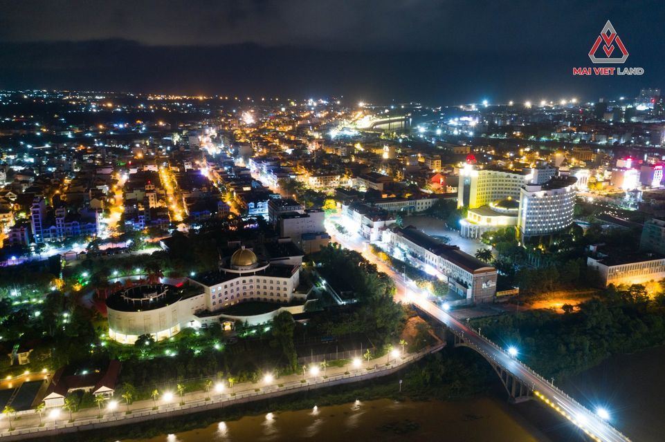 ĐẤT NỀN SỔ HỒNG LUÔN ĐƯỢC SĂN LÙNG ĐẦU TIÊN. nút giao cao tốc Vân Đồn Móng Cái