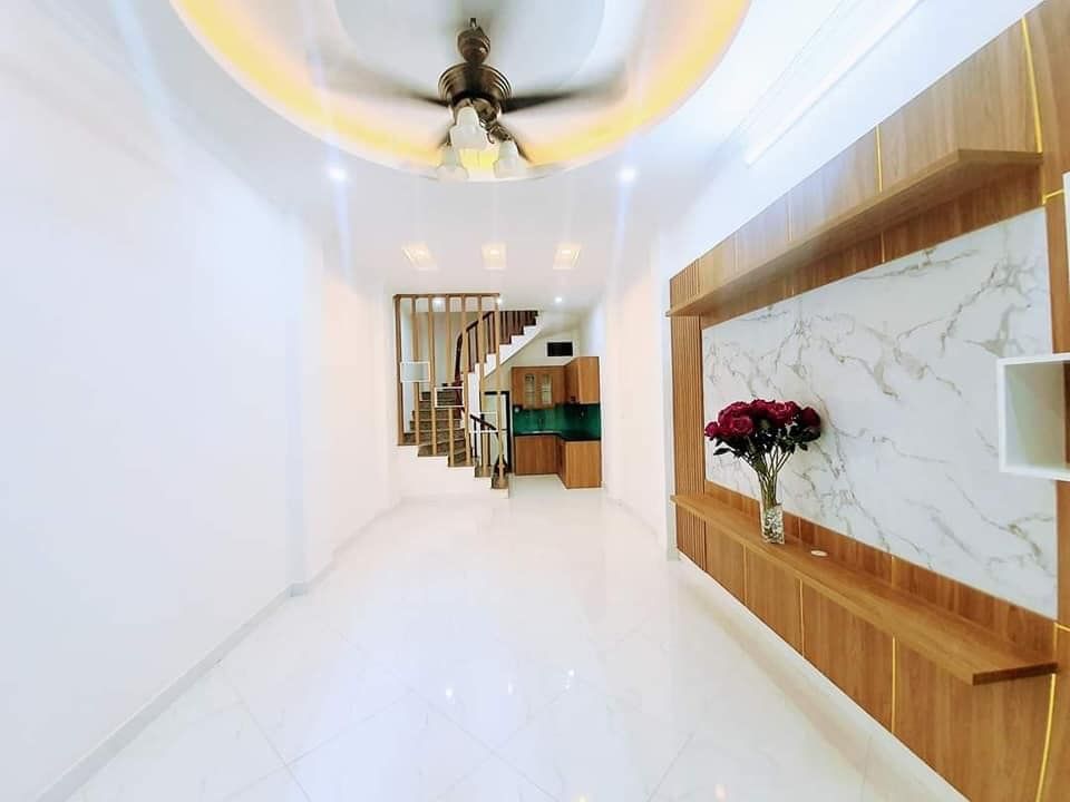 NHÀ MỚI KOONG GẦN PHỐ GẦN Ô TÔ Ở LUÔN ẢNH THẬT 100% Dương Văn Bé 35m,4t.3.75 tỷ HBT