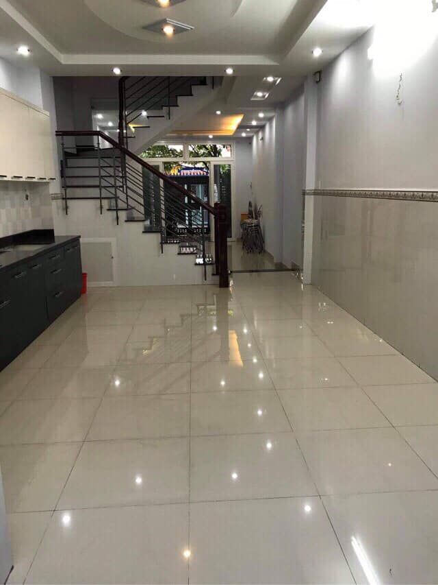 BÁN NHÀ ĐẸP Ở LIỀN XE HƠI NGỦ TRONG NHÀ 1/ Trường Chinh/ Quận 12 Giá: 7 tỷ thương lượng chủ