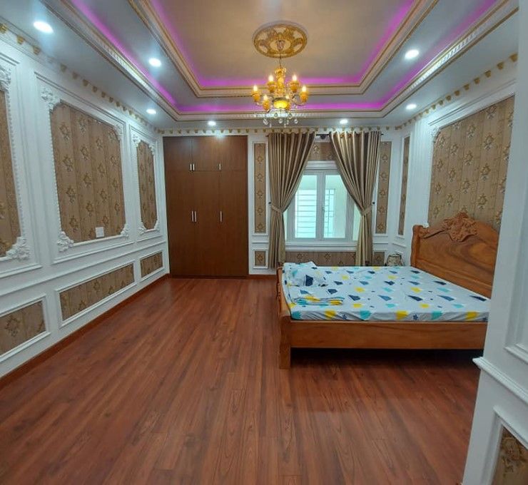 Bán nhà Dát Vàng 6PN! 4 tầng HXH Lê Đức Thọ,P.6,GV 100m2 giá 10,8 tỷ