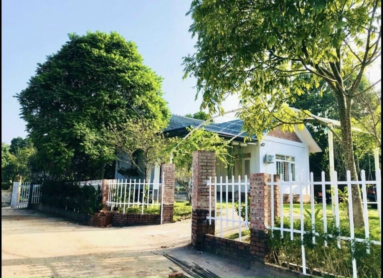 Chính chủ cần tiền để duy trì hoạt động kd nên muốn nhượng lại căn nhà mới xây cư yên lương sơn