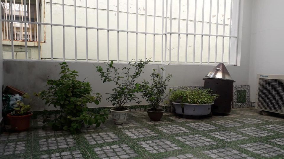 NHÀ 4 TẦNG VĨNH TIẾN VĨNH NIỆM LÊ CHÂN DT 55m2 Hướng Tây Nam Nhà 2 phòng khách , 3 phòng ngủ
