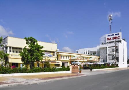 Cho Thuê Dài Hạn Mặt Tiền Đại Lộ Hùng Vương TP Sa Đéc Cập Bên Nhà Hàng, Khách Sạn Hoa Mai
