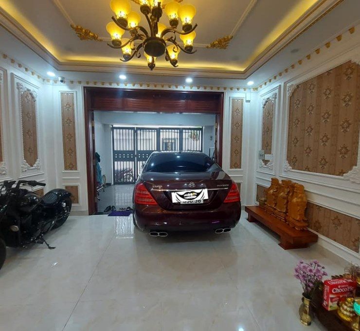 Bán nhà Dát Vàng 6PN! 4 tầng HXH Lê Đức Thọ,P.6,GV 100m2 giá 10,8 tỷ