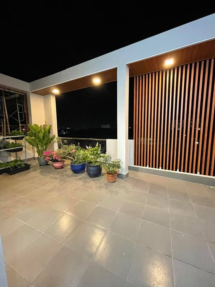Nhà xây mới hoàn toàn 100%, phong cách hiện đại siêu đẹp Hẻm 131 Tây Lân, P.Bình Trị Đông A, BT